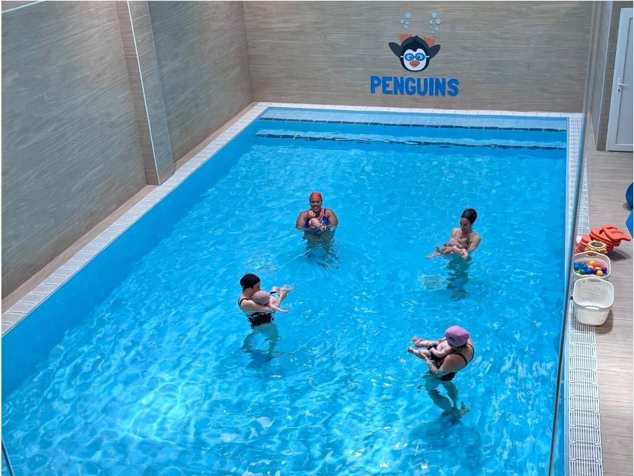 Piscina para bebes niños y embarazadas en barcelona Bonanova